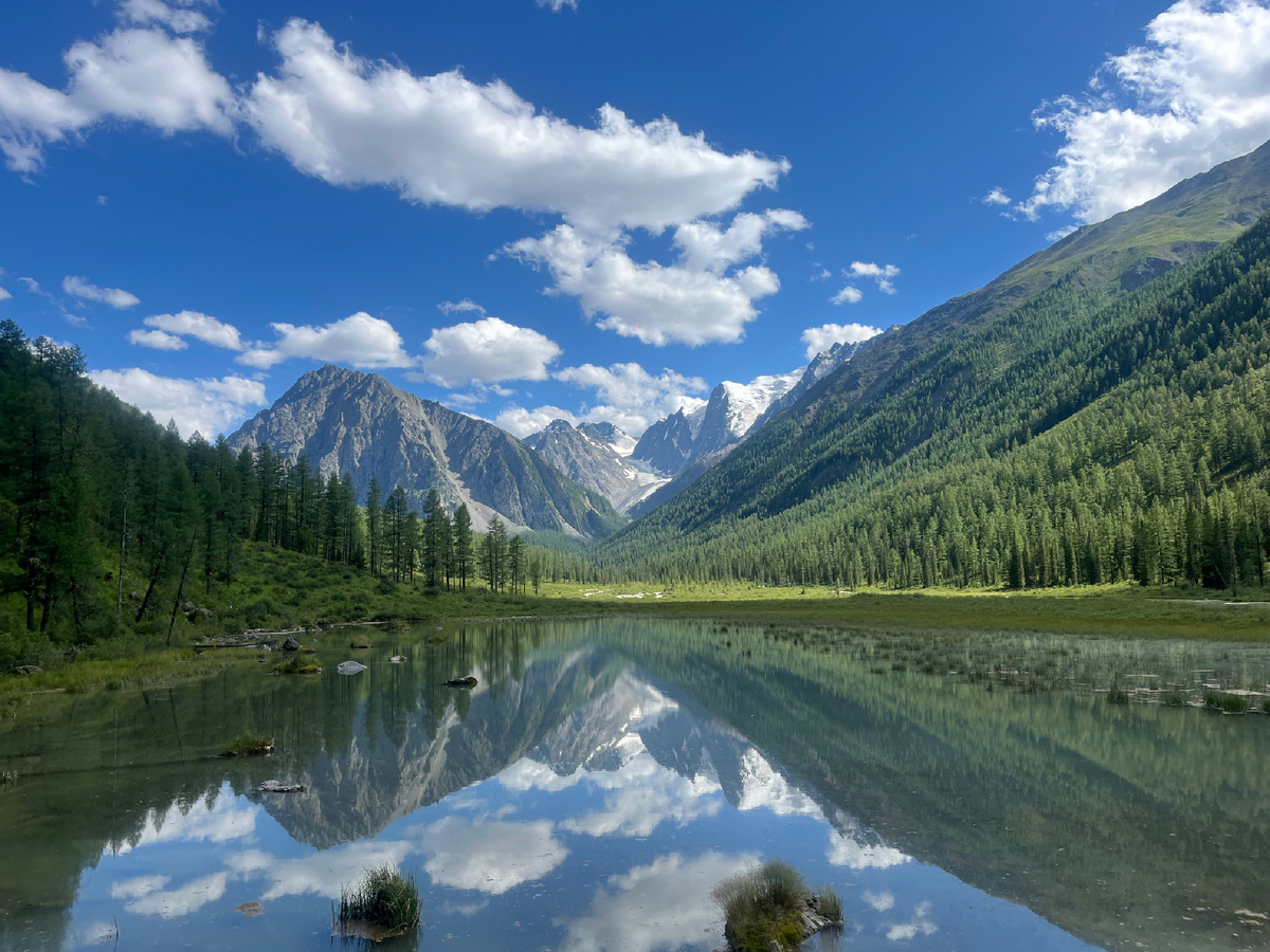 разлив реки Шавлы по дороге к Шавлинским озерам