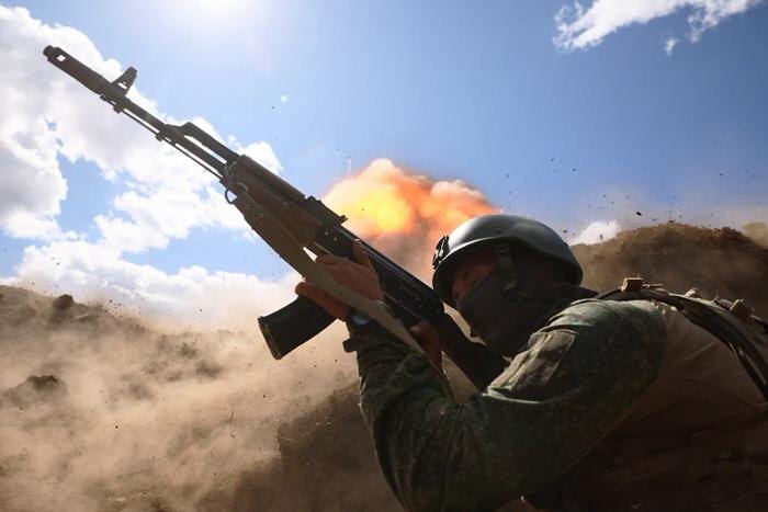 Армия России продвигается на Константиновском направлении. Обложка © ТАСС / Александр Река