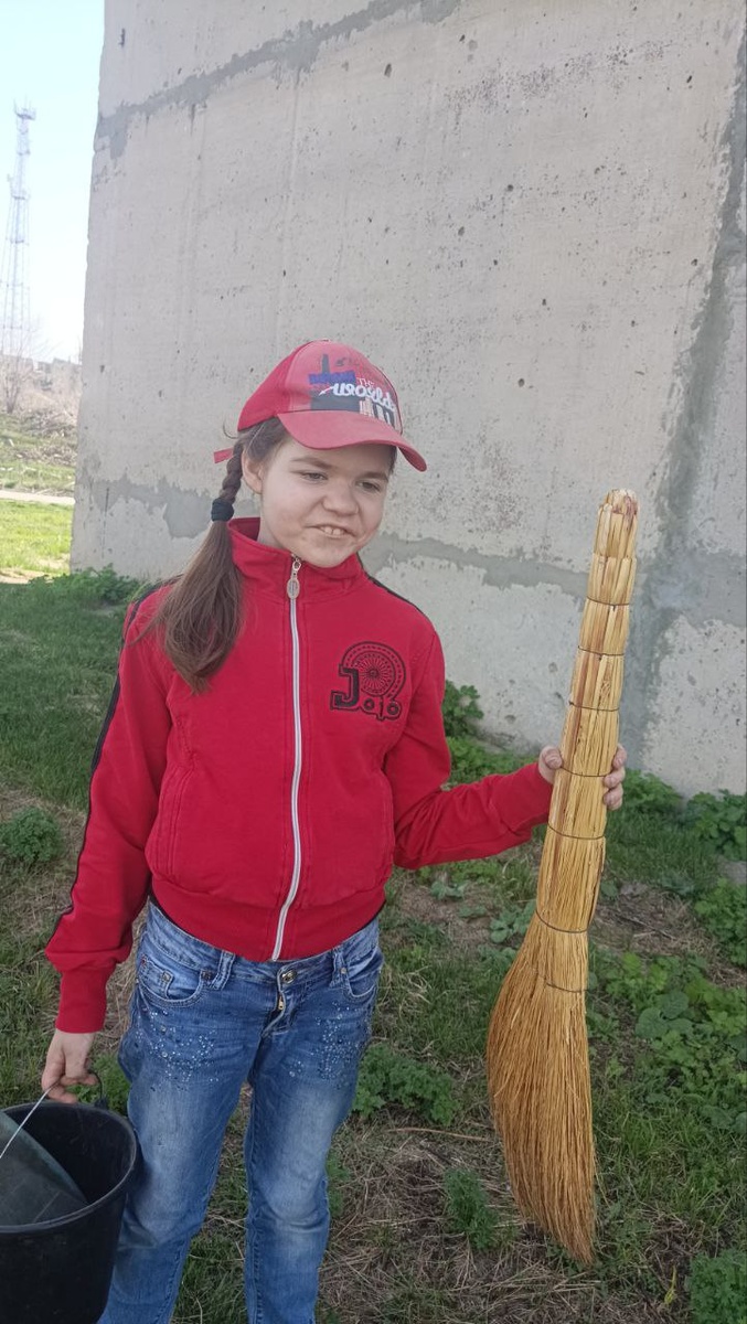 это давнишнее фото, окончание 4 класса, полтора года назад :)