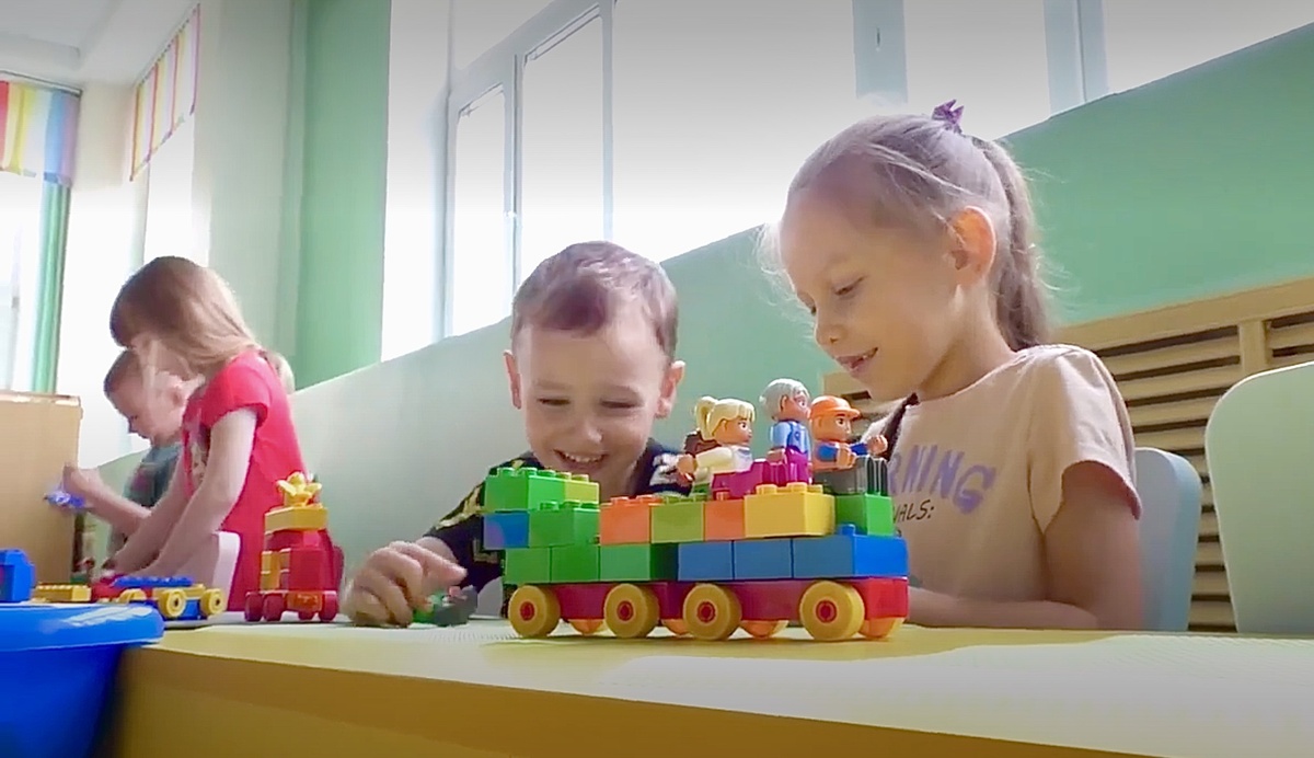   Фото: Первый класс – важный этап в жизни ребёнка / эфир телеканала «Колыма-Плюс»