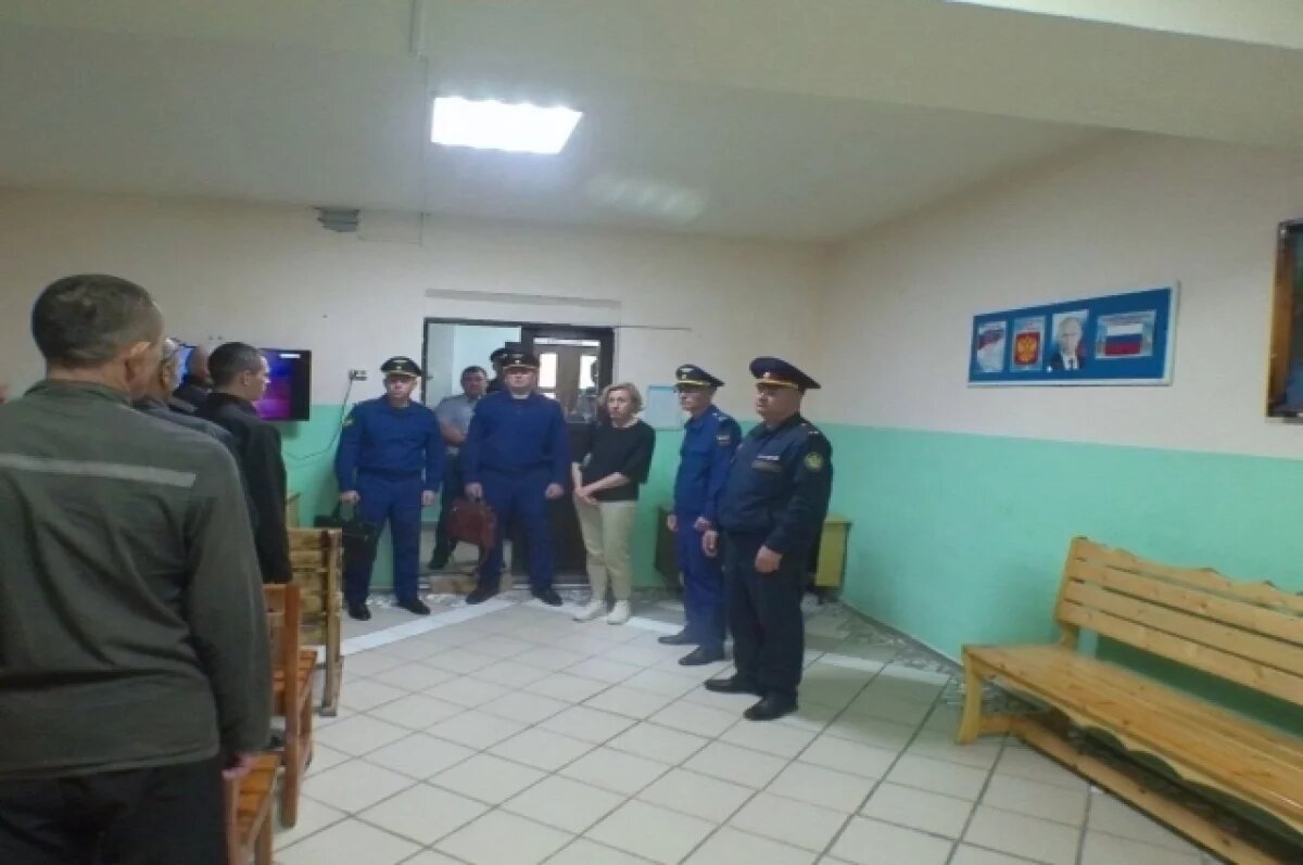    Прокуратура и омбудсмен проверили условия содержания осужденных в г. Асино