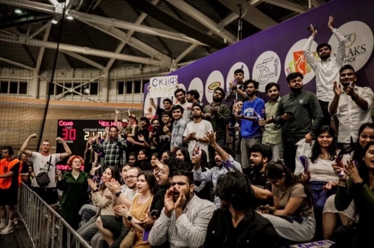    Стартовый матч омского «Скифа» собрал полные трибуны