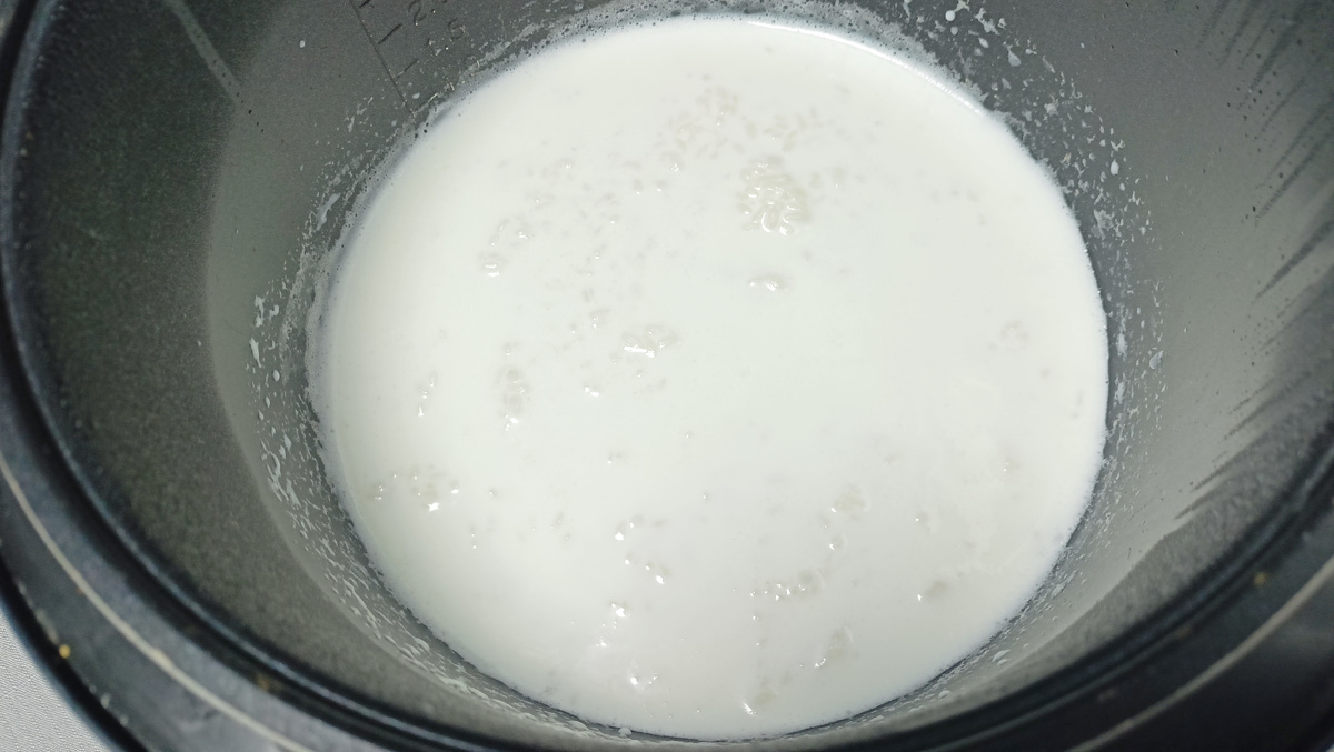 Изначально готовим как классическую рисовую кашу.
