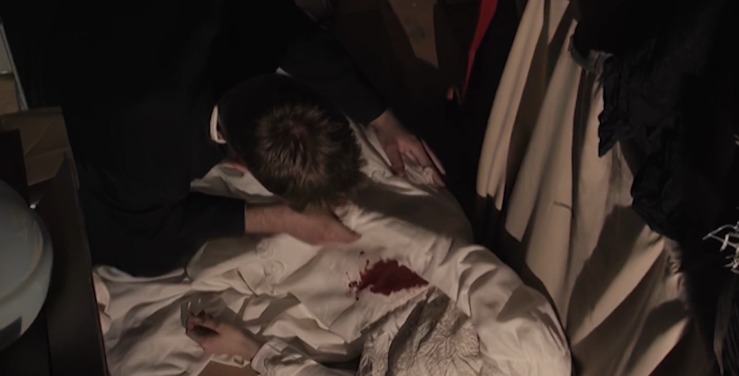 «Снимал фату с трупа и нюхал целый год»: в Москве свадебный фотограф убивал невест в поисках девственницы