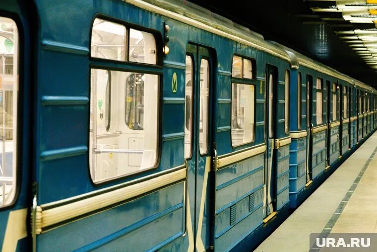 Метро начали строить в 1980 году. Фото: Анастасия Соргина © URA.RU