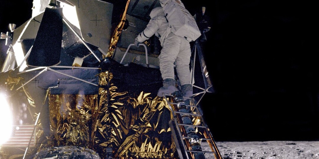 Первый выход американцев на Луну. Интересные наблюдения