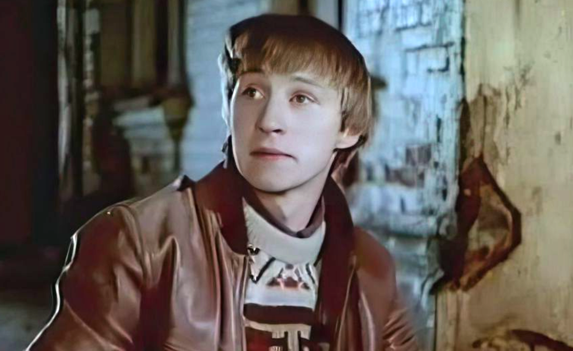 на фото Андрей Кайков в молодости 