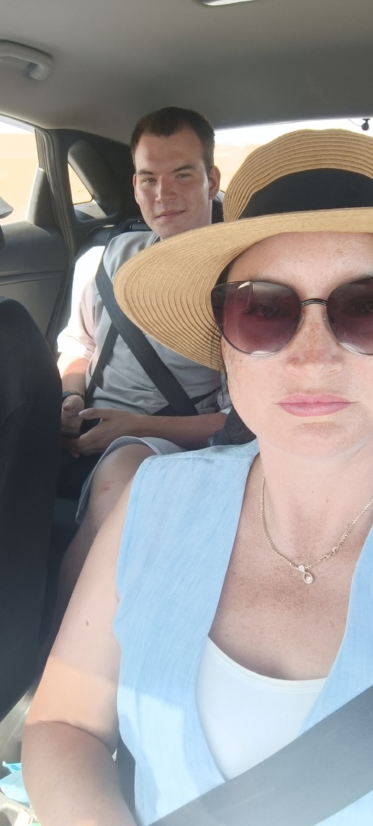 Сидит там, улыбается самостоятельный мой