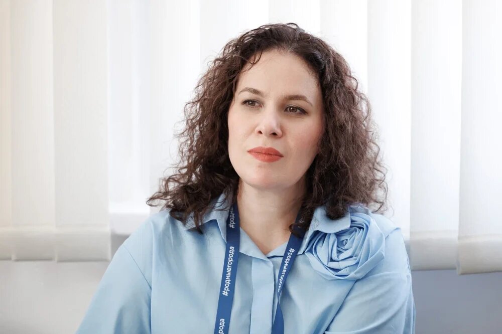    Преподаватель по классу домры Детской школы искусств № 1 София Карпова, © Вадим Лавренко, Артур Борисов, Андрей Сергиенко