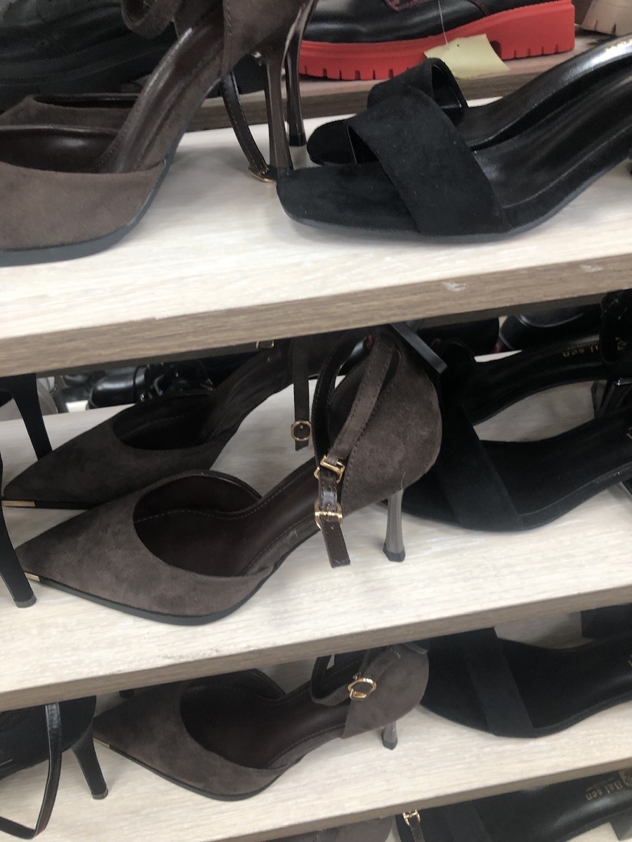 Вот они, коричневенькие под замшу