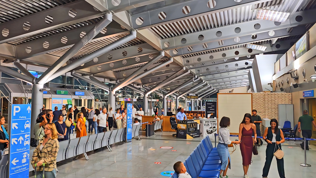 Аэропорт Подгорица