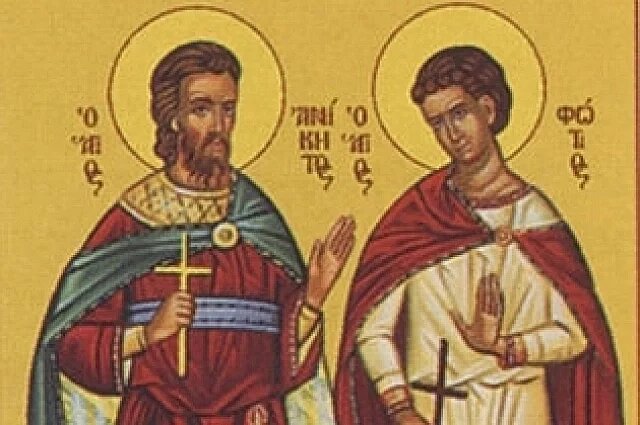    Почему церковь называет праздниками дни поминовения святых?