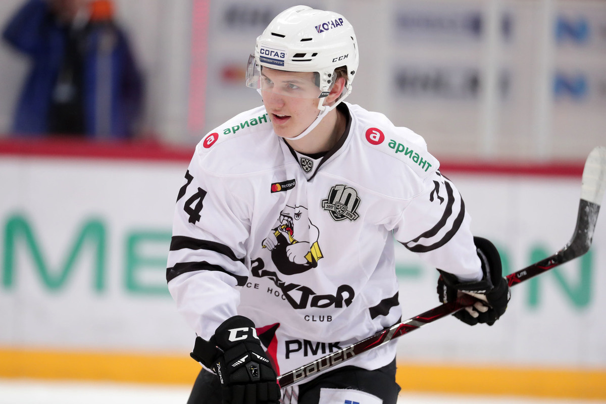 Юный Виталий Кравцов