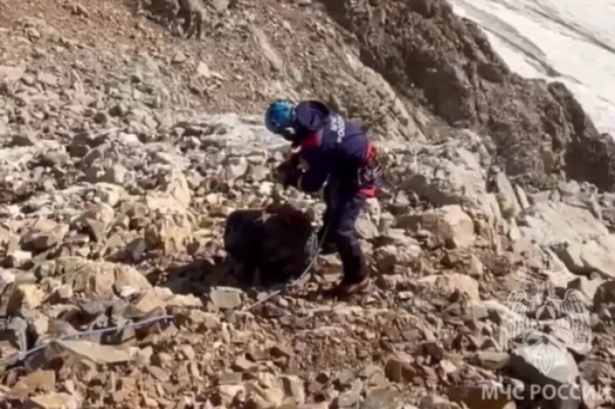    Тело кубанского альпиниста Александра Расторгуева сняли с пятитысячника