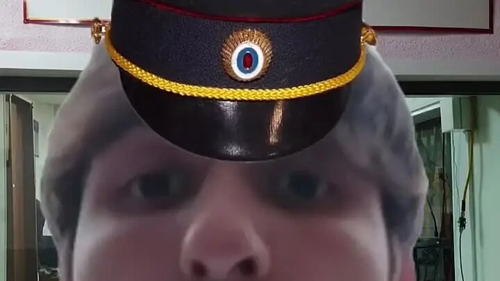 Азербайджанец-курсант петербургской академии милиции сколотил этническую банду и угрожает расправой русской семье