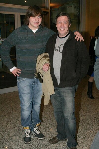    Актер не выходил на связь с поклонниками