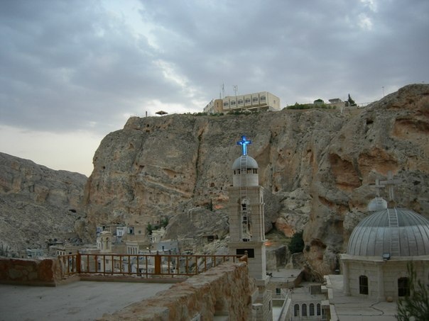 Православный монастырь святой Феклы в Маалюле. Фото 2009 г.
