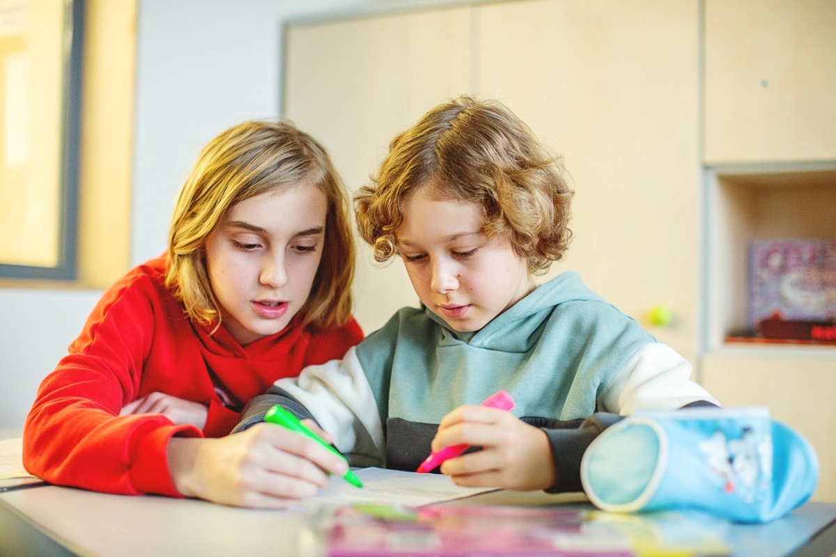 Сверхновая школа