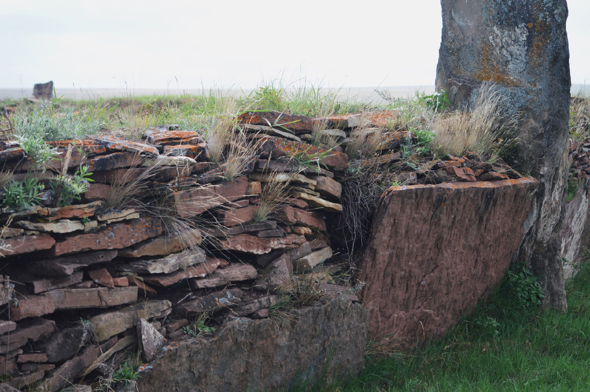 Кладка кургана