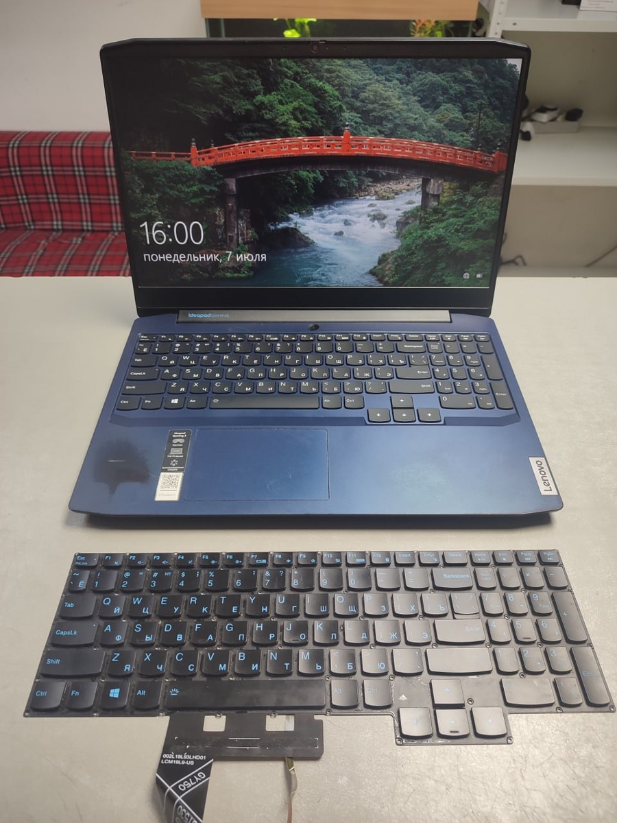 В новом цвете тоже неплох