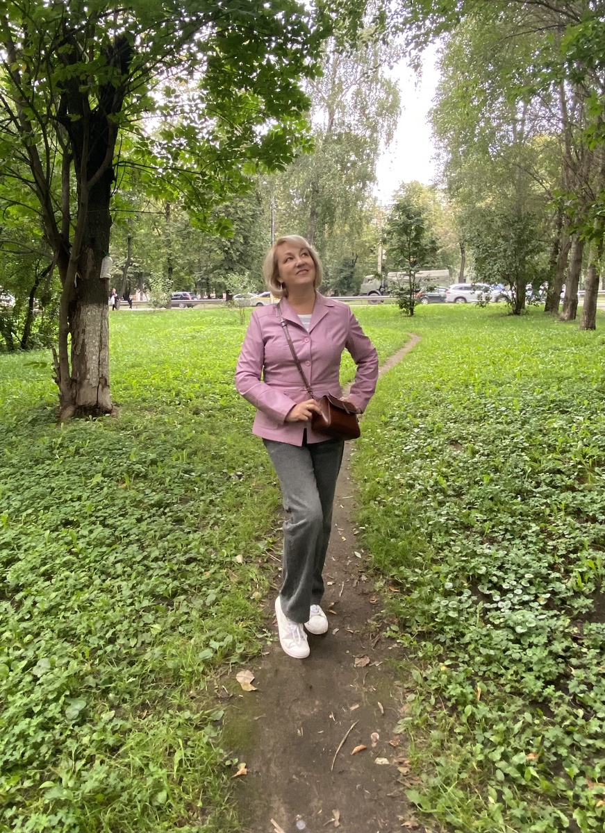 Все в небесах витаю, глазки строю, а пенсию не заработала😂 