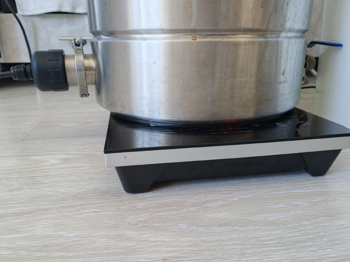 ТЭН и индукция - самый безопасный способ нагрева.