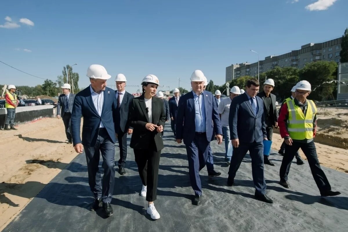    Движение по второй части эстакады Остужевской развязки откроют в ноябре