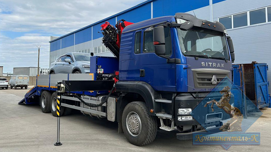 Бортовой эвакуатор с КМУ на шасси Ситрак.