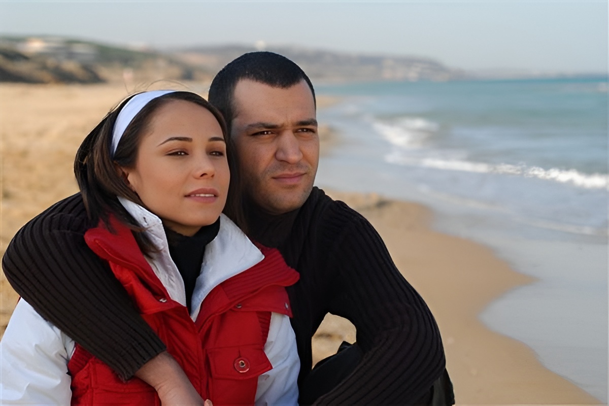 кадр из сериала "Буря"