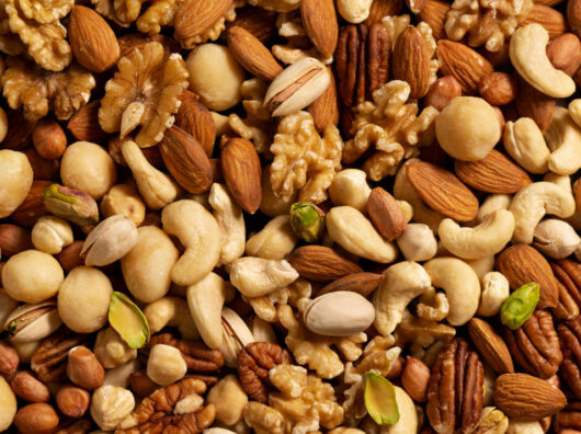   орехи // фото: Изображение от Freepik на Freepik