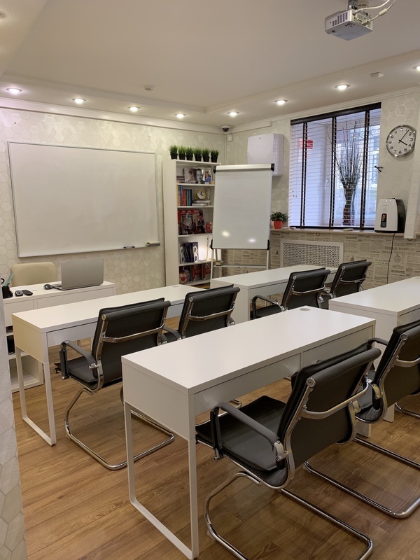 Подготовка к ЕГЭ с «Гид по вузам», Центральный район, 8-я Советская, 17-19, Санкт-Петербург.