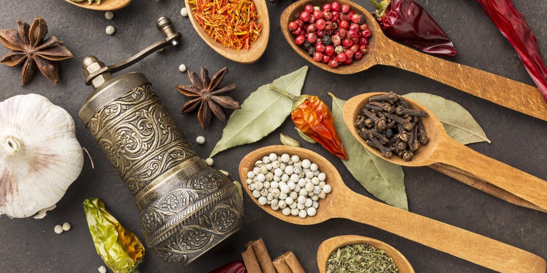Не только варенья и соленья: какие специи можно заготовить на зиму в сезон урожая
