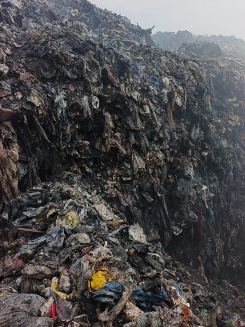    Опубликованы кадры с горящей свалки под КондопогойДмитрий Зацепин / ВК