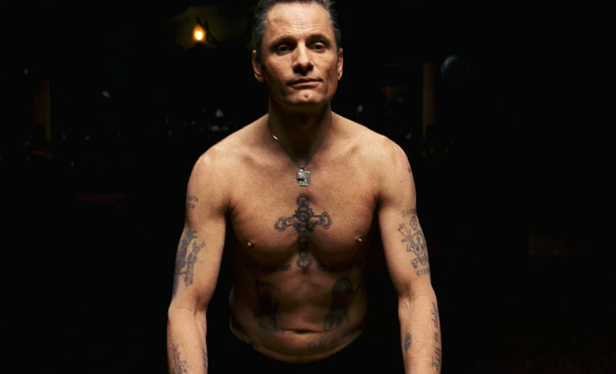 кадр из фильма "Порок на экспорт", Кинопоиск