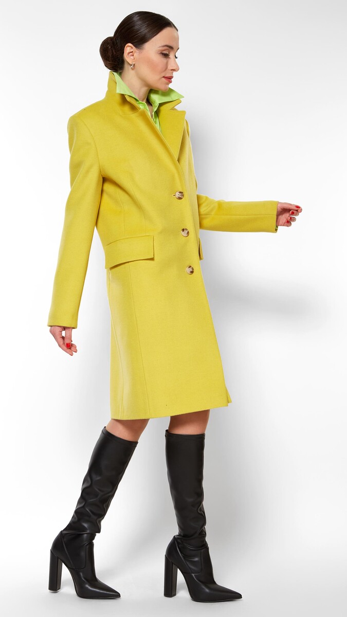 Моё любимое желтое пальто