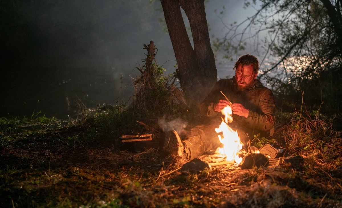 Гризли 2025 фильм - Отзыв и трейлер, survival хоррор фильмы, фильмы про охоту на зверя