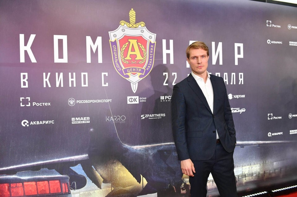    Кирилл Зайцев знаком зрителям по ролям в таких фильмах, как «Финист. Первый богатырь», «Серебряные коньки», «Движение вверх», «Последний богатырь», а также сериалам «ГДР» и «Троцкий» Иван МАКЕЕВ