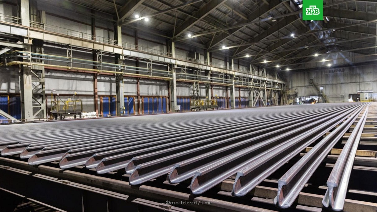    Первые рельсы для ВСМ доставили в Петербург