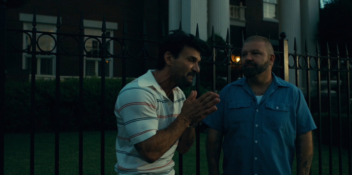 Кадр из фильма «Один день в шкуре льва» (2023)