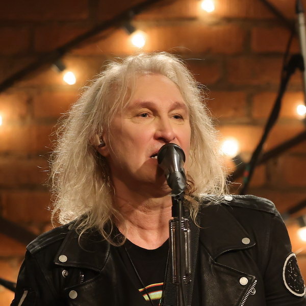     Первыми гостями юбилейного сезона «Квартирника у Маргулиса» станут Александр Иванов и группа «Рондо»