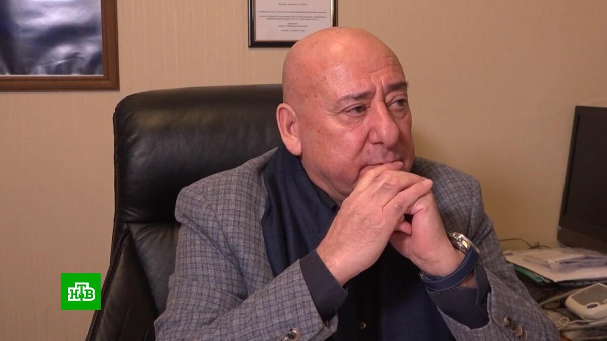      Экс-директор    Театра сатиры зарабатывал миллионы на несуществующих спектаклях