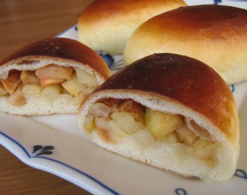 Пирожки с яблоками