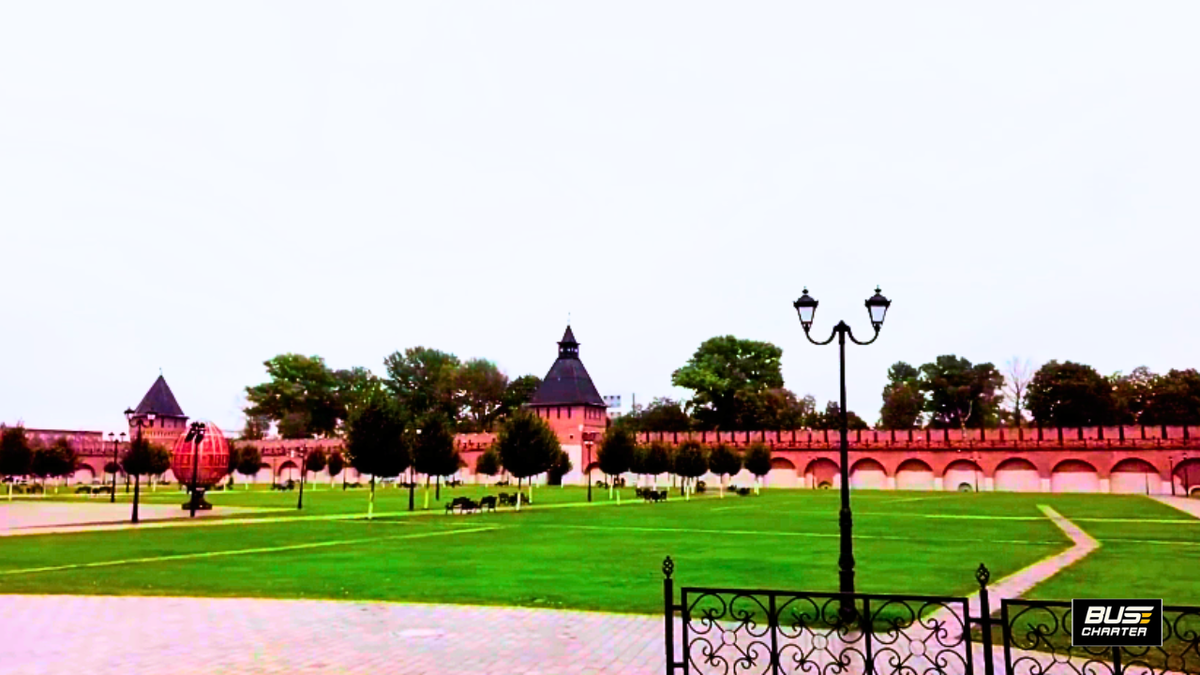 Путешествия осенью, Арента автобуса и микроавтобуса или минивэна с водителем из Москвы