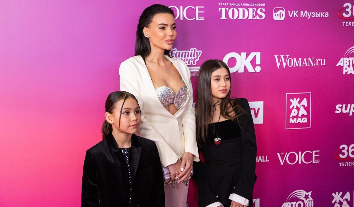     14-летняя дочь Оксаны Самойловой захотела сломать нос ради ринопластики