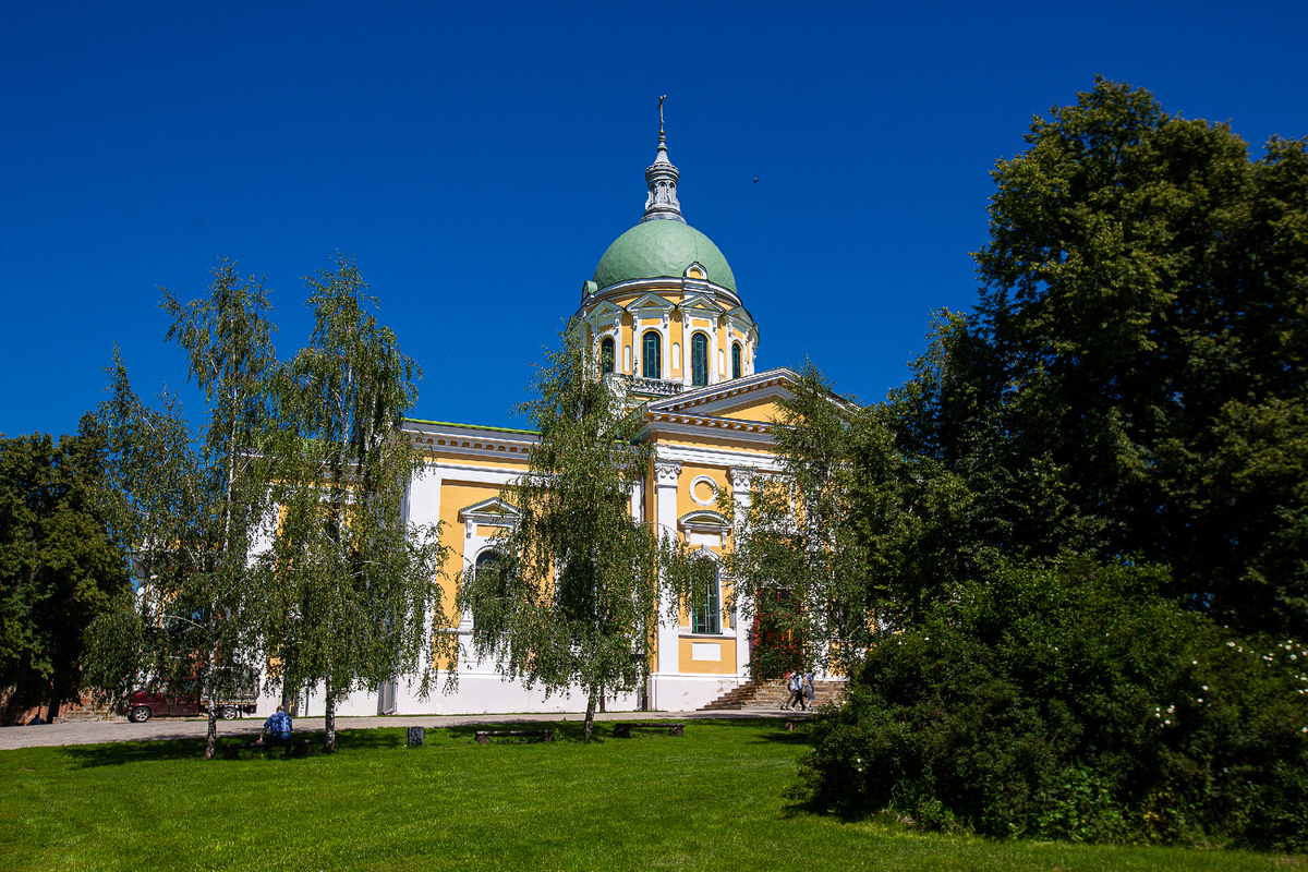 Иоанно-Предтеченский собор в Зарайском кремле. Зарайск, Московская область. Фото автора статьи 