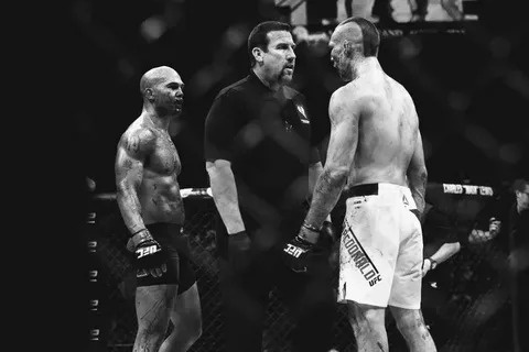 Робби Лоулер vs Рори Макдональд