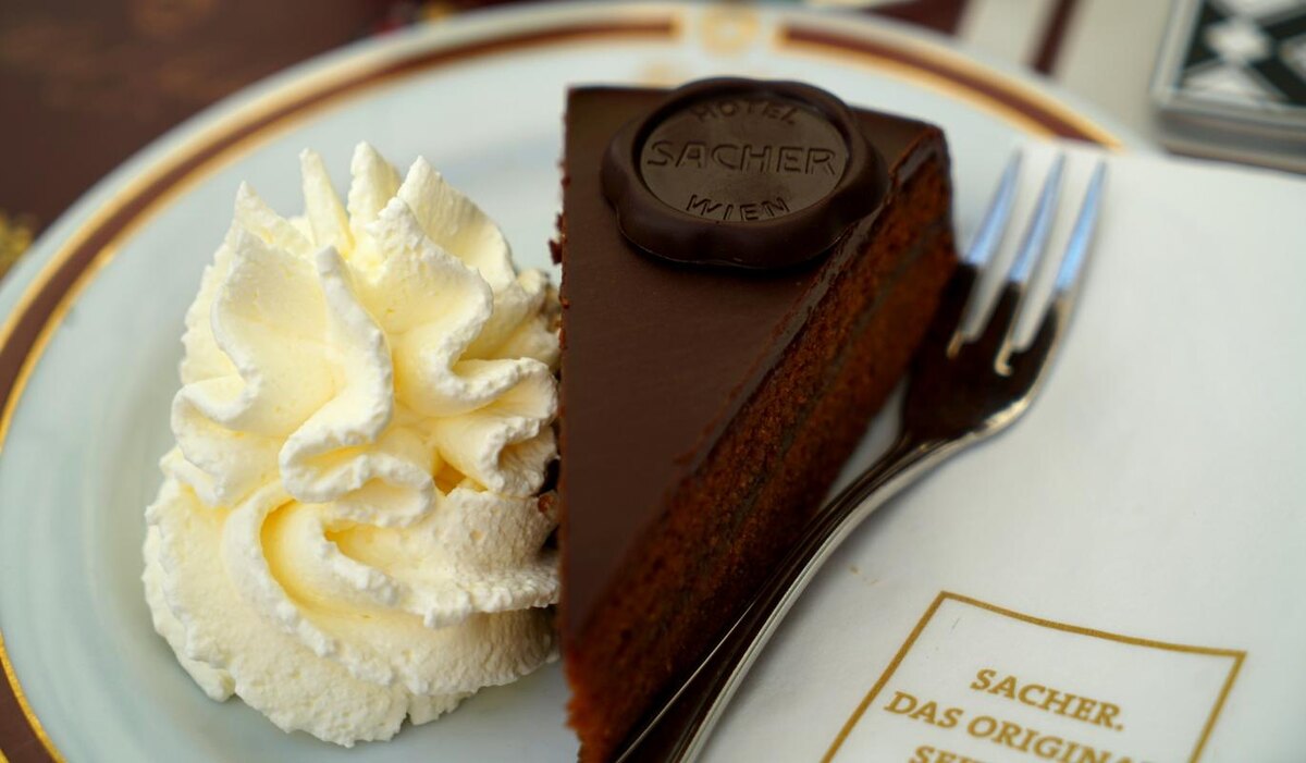     Не только "Наполеон": 6 блюд, названных в честь знаменитостей