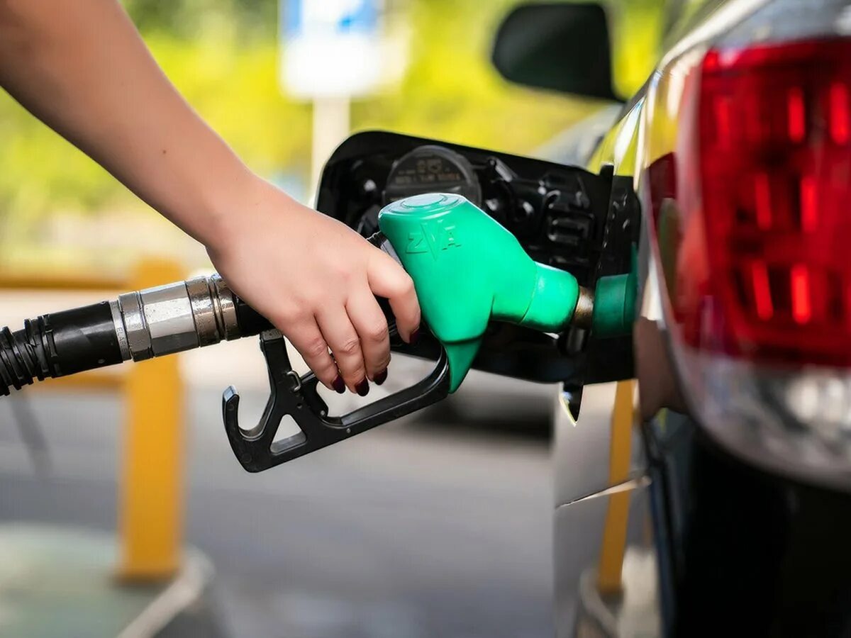 Фото заимствовано - https://vr-vyksa.ru/partnerskie-materialy/toplivnye-karty-barrel/