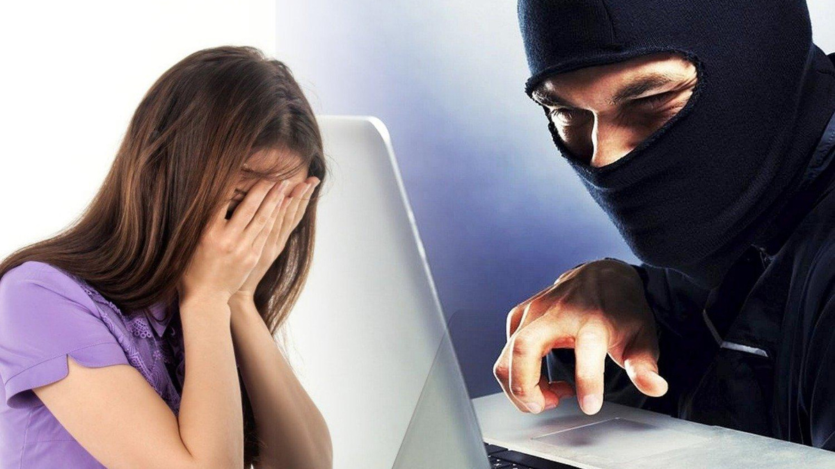 Нельзя забывать, что мошенники не дремлют и для них возраст жертвы не имеет значения