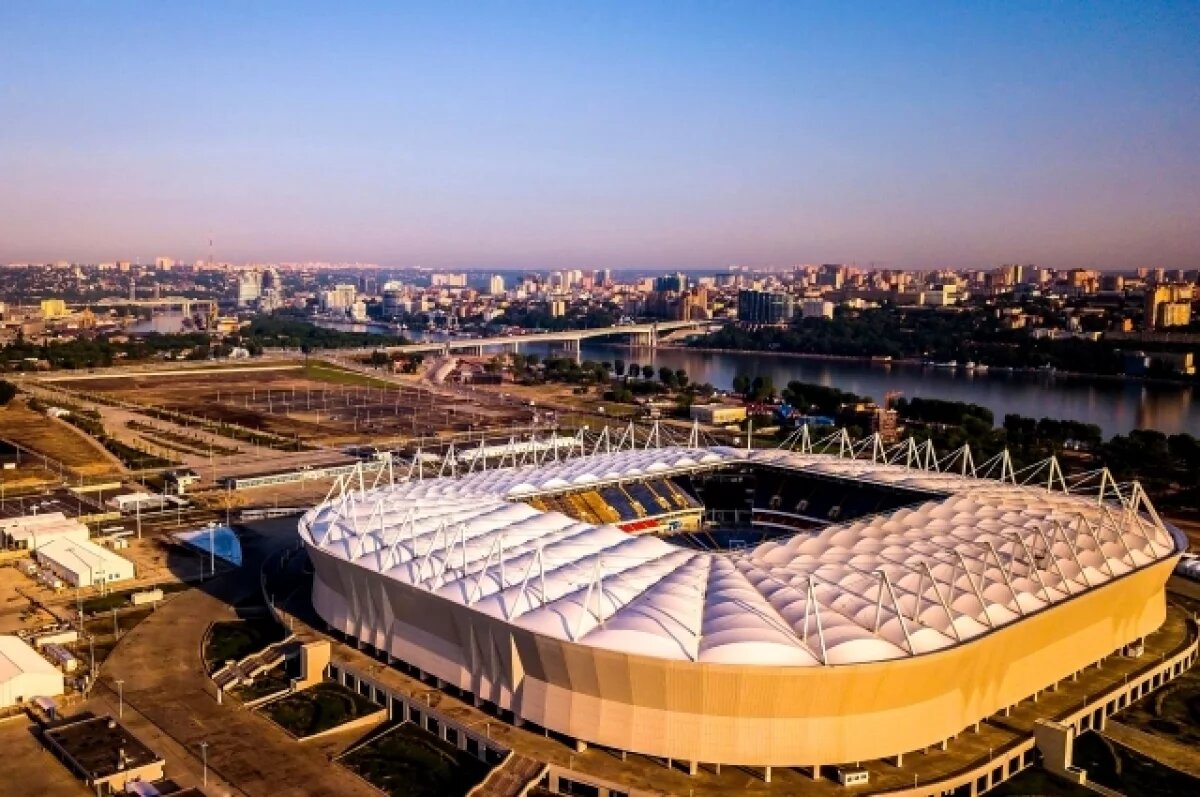    Крупное возгорание произошло рядом с главным стадионом Ростова